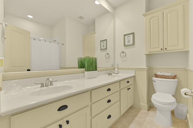 13610 Windlass Circle, Galveston, TX 77554