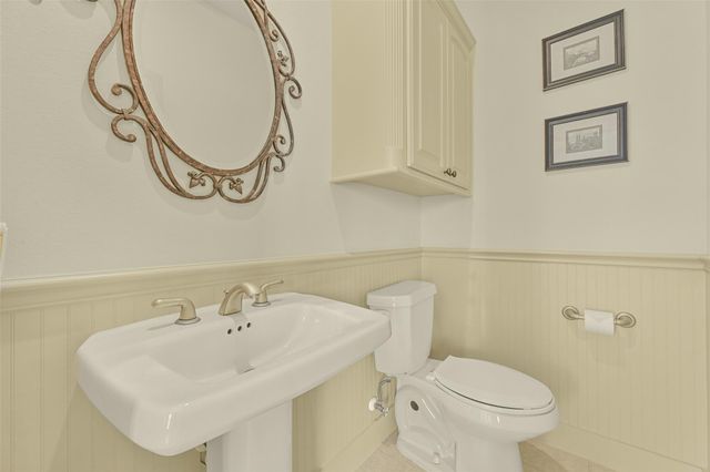 13610 Windlass Circle, Galveston, TX 77554