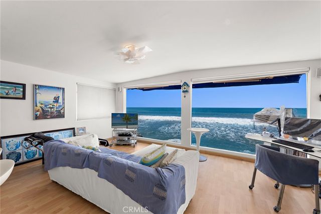 1880 N El Camino Real 2, San Clemente, CA 92672