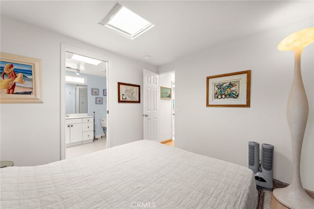 1880 N El Camino Real 2, San Clemente, CA 92672