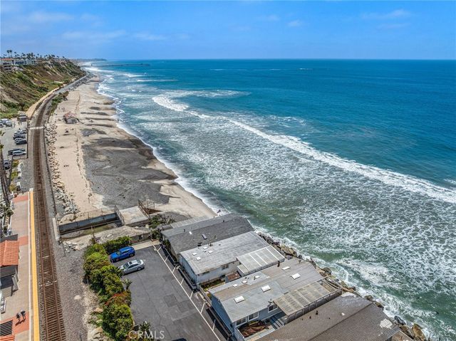 1880 N El Camino Real 2, San Clemente, CA 92672