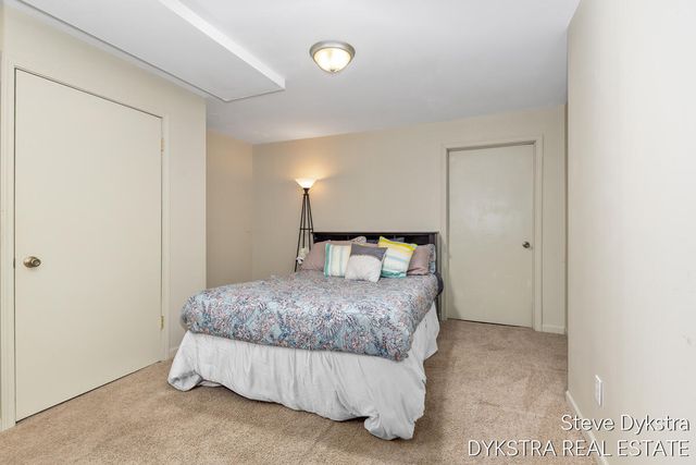 2144 Ter Van Drive Ne, City Of Grand Rapids, MI 49505