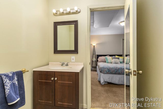 2144 Ter Van Drive Ne, City Of Grand Rapids, MI 49505