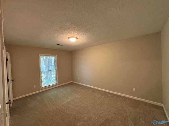 2705 Willena Drive, Huntsville, AL 35803