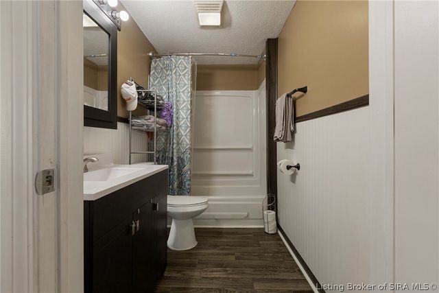 826 E 8th Street, New Albany, IN 47150