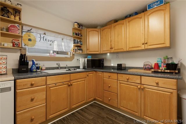 826 E 8th Street, New Albany, IN 47150