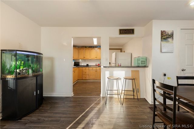 826 E 8th Street, New Albany, IN 47150