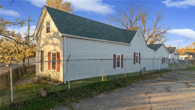 826 E 8th Street, New Albany, IN 47150