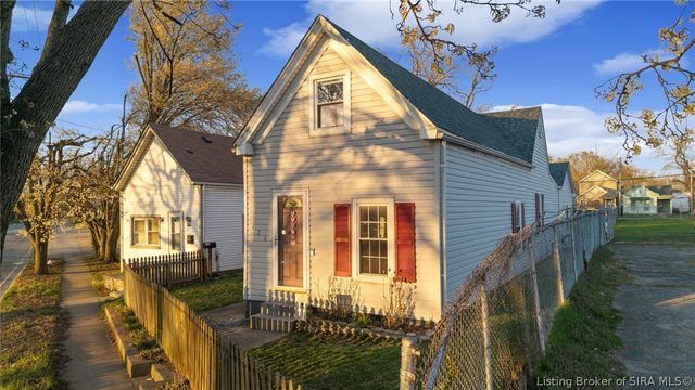 826 E 8th Street, New Albany, IN 47150