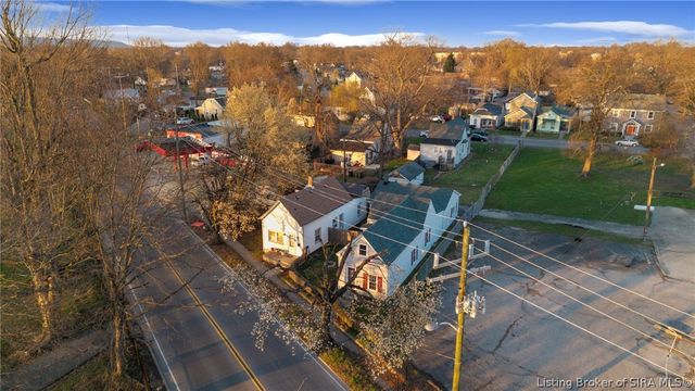 826 E 8th Street, New Albany, IN 47150