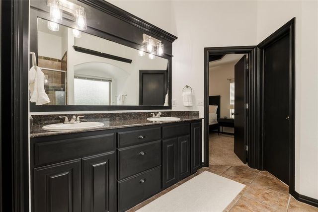 1309 Glen Cove Drive, Edmond, OK 73003