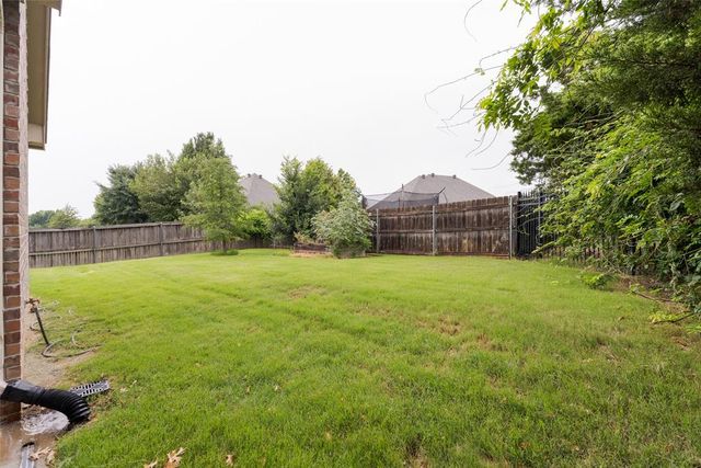 1309 Glen Cove Drive, Edmond, OK 73003