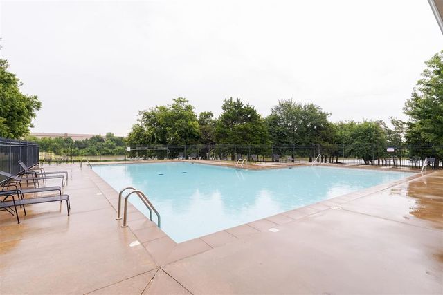 1309 Glen Cove Drive, Edmond, OK 73003