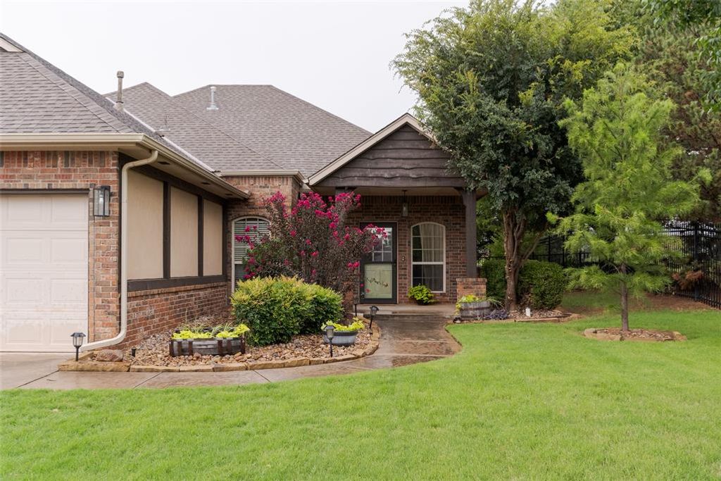 1309 Glen Cove Drive, Edmond, OK 73003