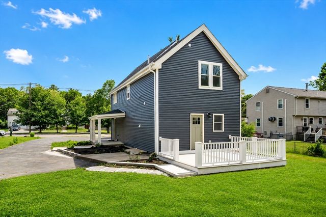 1355 Central St, Stoughton, MA 02072