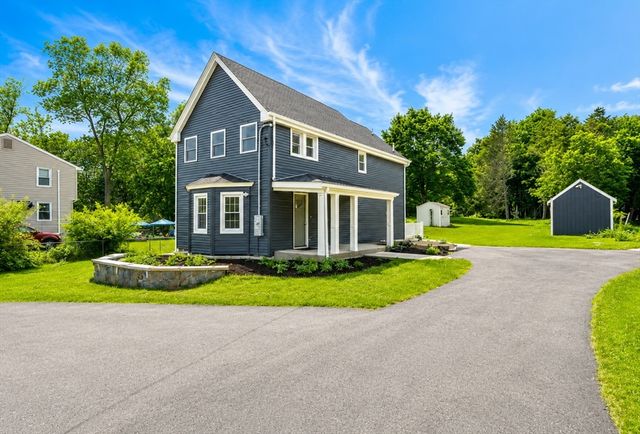 1355 Central St, Stoughton, MA 02072