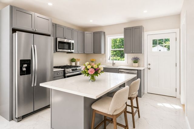 1355 Central St, Stoughton, MA 02072