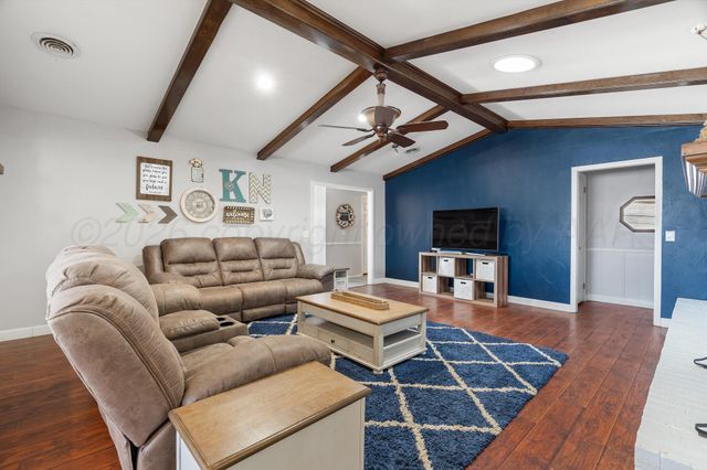 6000 GAINSBOROUGH Road, Amarillo, TX 79106