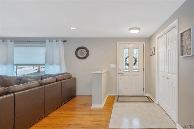 413 Volney Drive, Salina, NY 13212