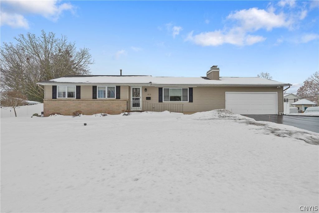 413 Volney Drive, Salina, NY 13212