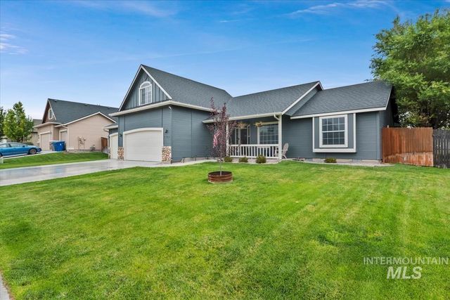 1322 N 14th East, Mountain Home, ID 83647