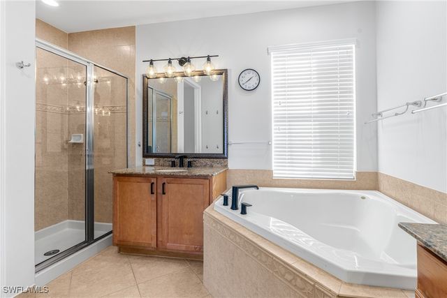 10487 Winged Elm LN, Fort Myers, FL 33913