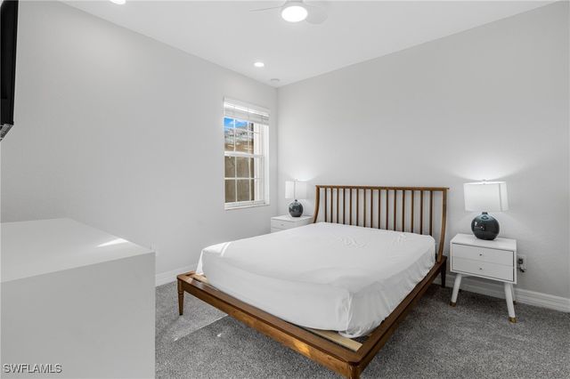 10487 Winged Elm LN, Fort Myers, FL 33913