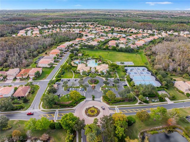 10487 Winged Elm LN, Fort Myers, FL 33913