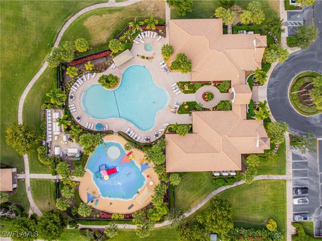 10487 Winged Elm LN, Fort Myers, FL 33913