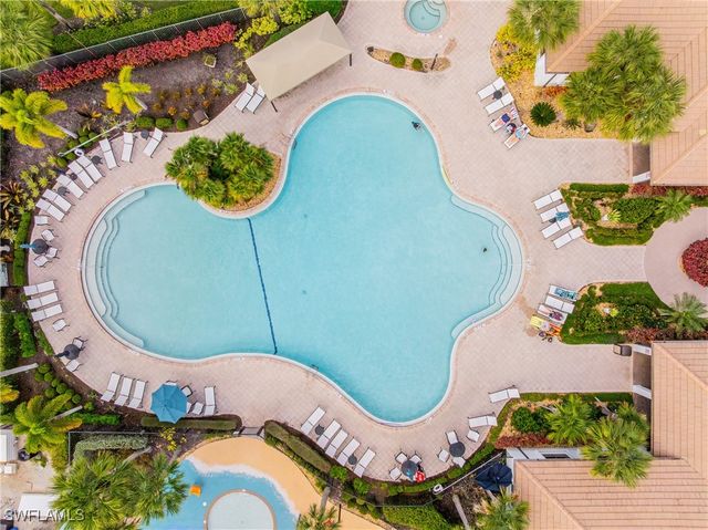 10487 Winged Elm LN, Fort Myers, FL 33913