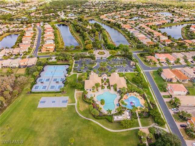 10487 Winged Elm LN, Fort Myers, FL 33913