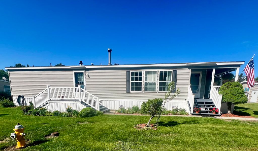 20 Town and Country Drive, Lisbon, ME 04250 — photo 3