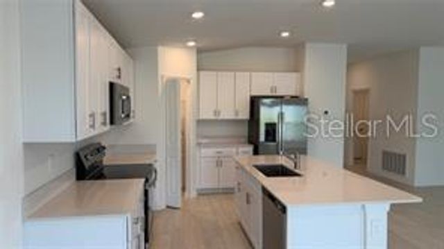 1629 TROPICAL OASIS AVENUE, Plant City, FL 33565