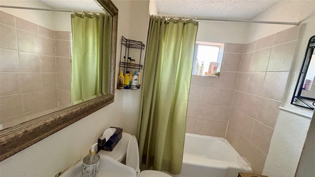 215 E 15th Street, Irving, TX 75060