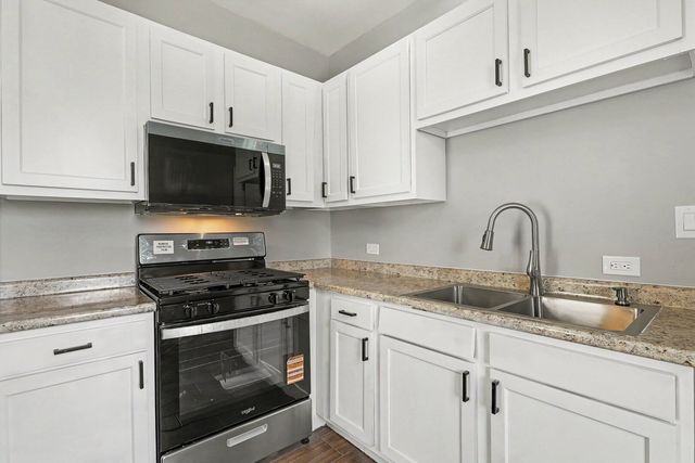 1323 Park Avenue, Chicago Heights, IL 60411