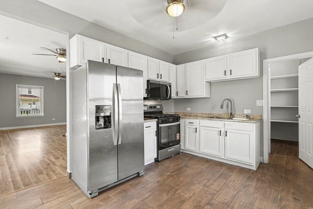 1323 Park Avenue, Chicago Heights, IL 60411