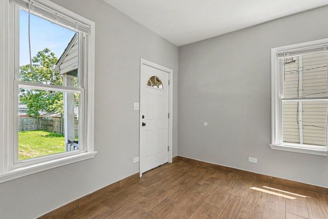 1323 Park Avenue, Chicago Heights, IL 60411