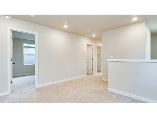 2190 36th Ave, Forest Grove, OR 97116