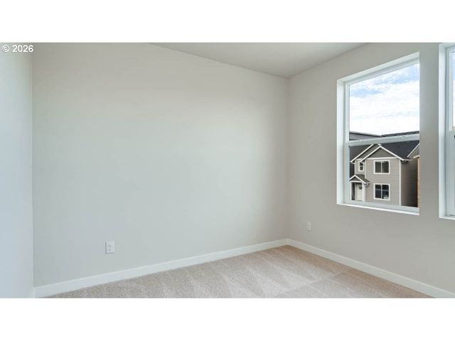 2190 36th Ave, Forest Grove, OR 97116