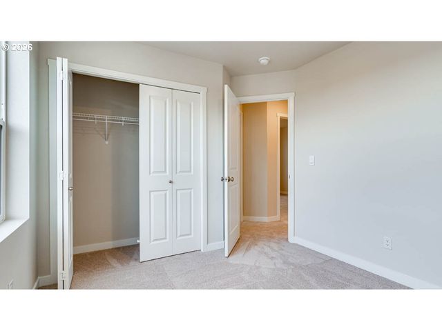 2190 36th Ave, Forest Grove, OR 97116