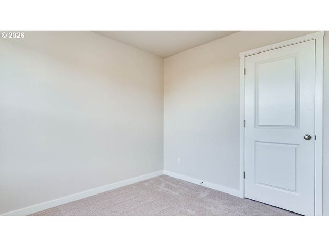 2190 36th Ave, Forest Grove, OR 97116