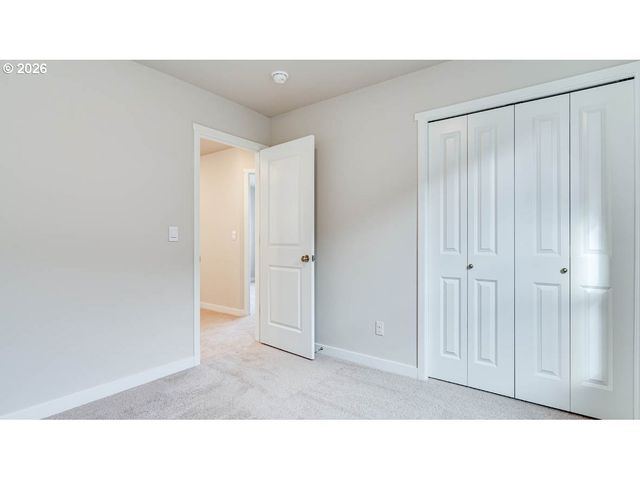 2190 36th Ave, Forest Grove, OR 97116