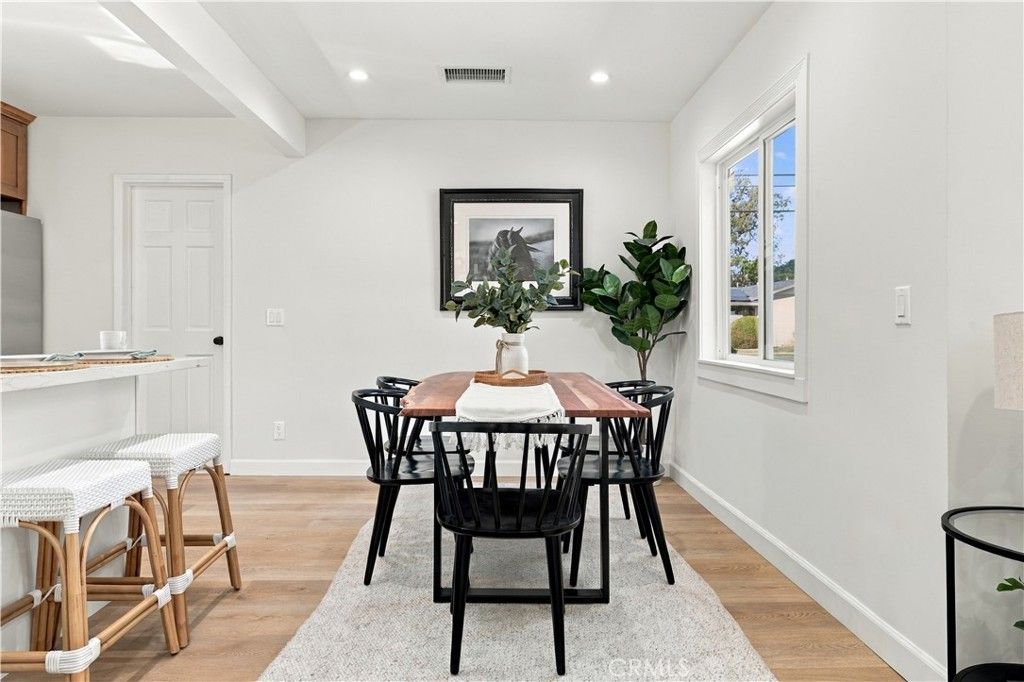 10216 Owensmouth, Chatsworth, CA 91311 — photo 4