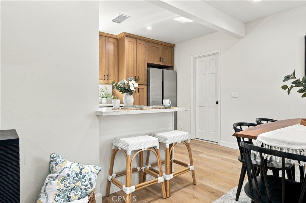 10216 Owensmouth, Chatsworth, CA 91311 — photo 5