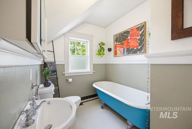 119 S Walnut St, Boise, ID 83712