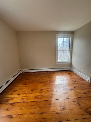 9 Darling 1, Marblehead, MA 01945