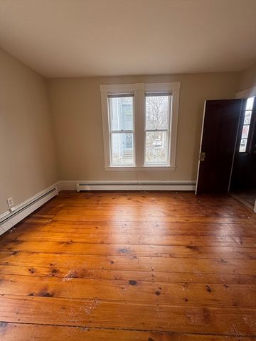 9 Darling 1, Marblehead, MA 01945