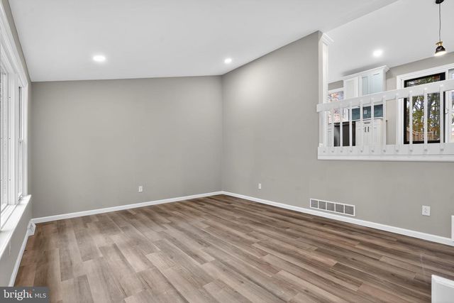 120 GILBERT RD, Bordentown, NJ 08505