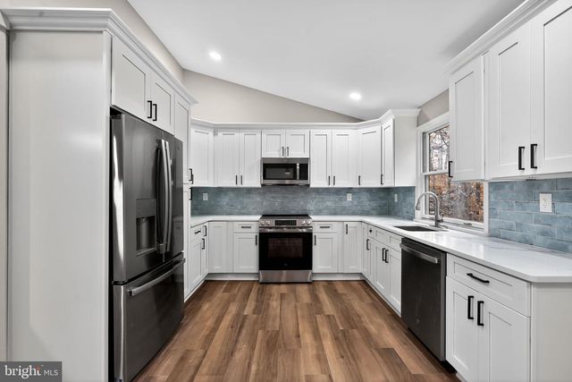 120 GILBERT RD, Bordentown, NJ 08505