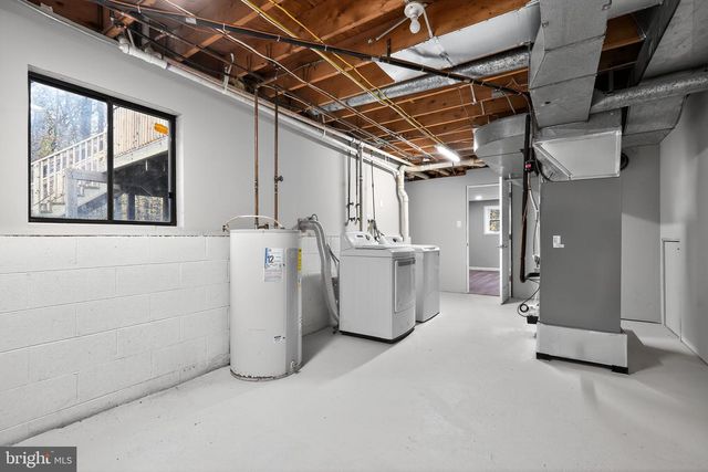 120 GILBERT RD, Bordentown, NJ 08505